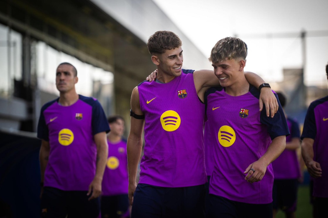Doble sesión para Juan Hernández en su pretemporada con el Barça