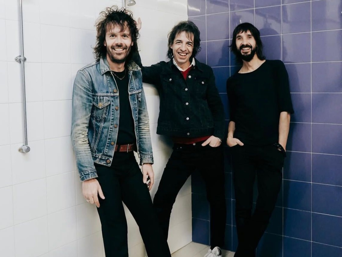 Marc Ros, vocalista, compositor y guitarrista de Sidonie: “Seguimos tocando por las ganas que tenemos de jugar y porque la gente sigue queriendo escucharnos”