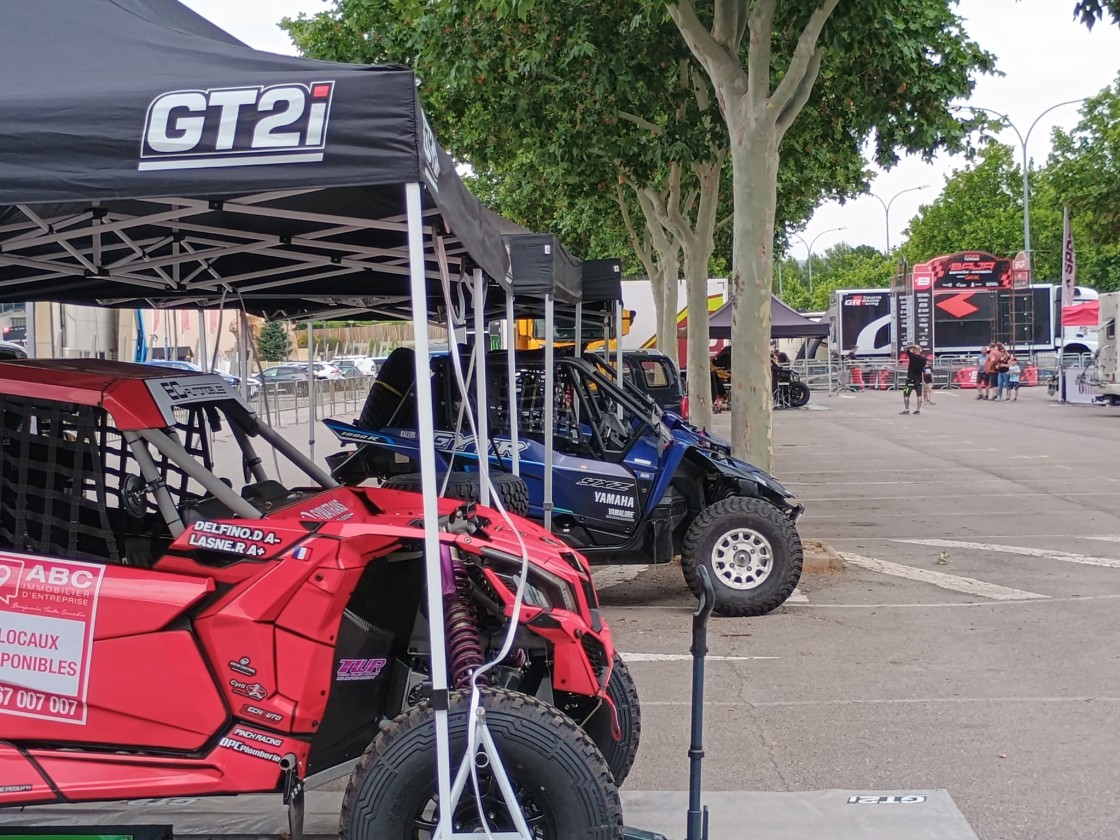 Gasolina turolense frente a los cracks de la Baja... Y los pilotos televisivos