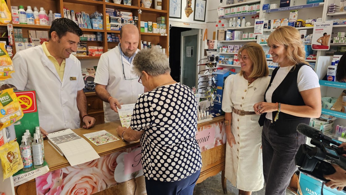 La DPT y el Colegio de Farmacéuticos amplían la dispensación personalizada de medicamentos gratuita a las poblaciones de hasta 700 habitantes