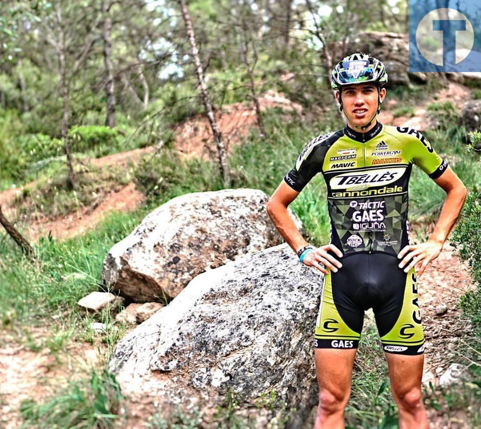 Roberto Bou, convocado con la selección en el Campeonato del Mundo