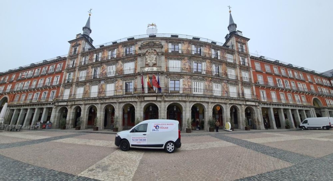 Cerraduras que chirrían: cómo Abrehogar mejora la calidad de vida en pisos antiguos de Madrid