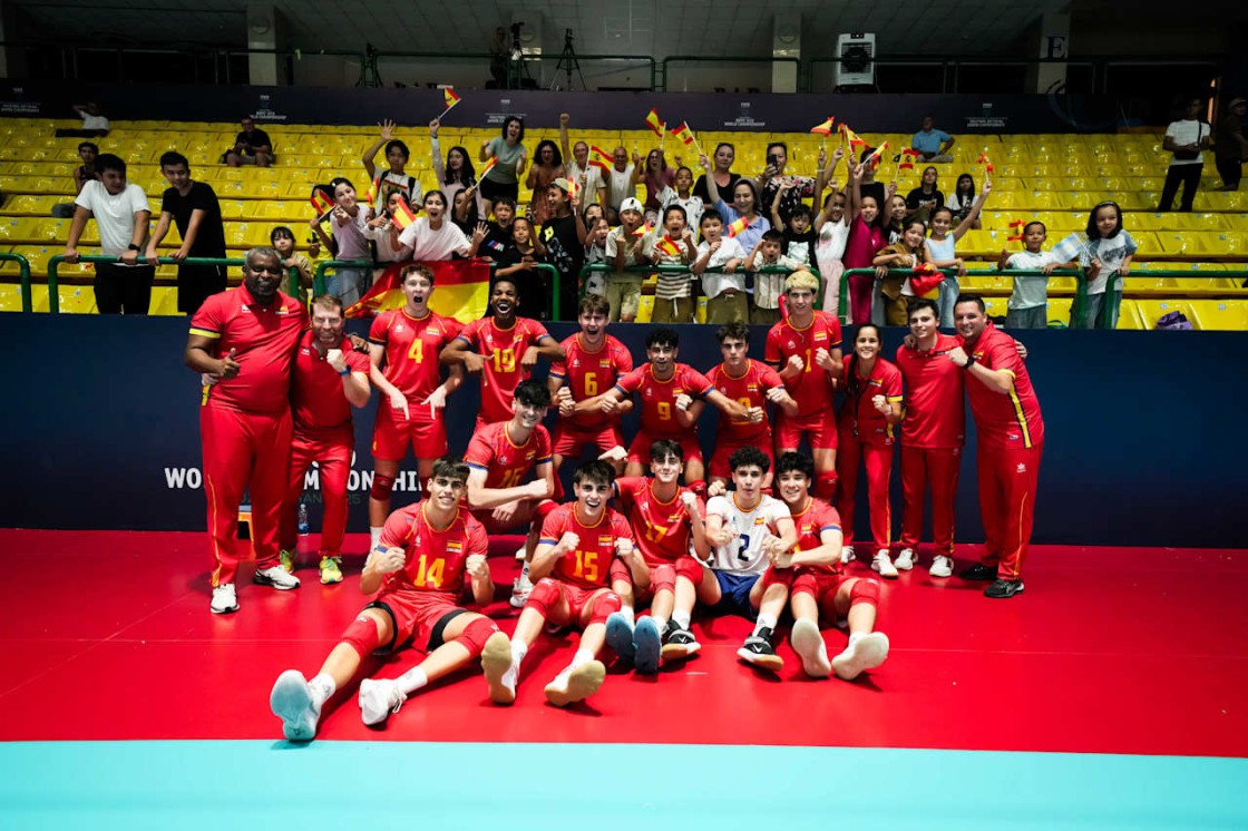 César Irache coloca a la selección española entre las ocho mejores del certamen