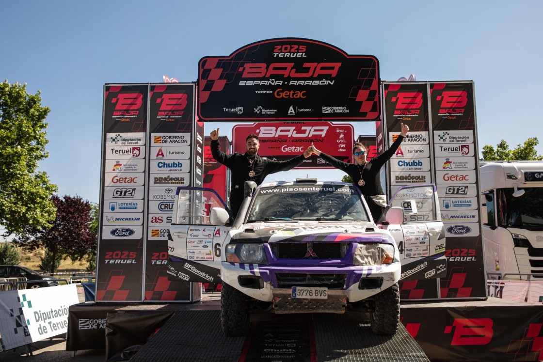 Laura Bonillo, piloto del campeonato de España de rallyes todo terreno: “Con un buen resultado en las citas restantes podríamos ser campeones”