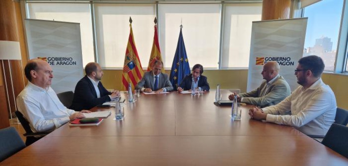 Aragón destina 56 millones, un 35% más, al transporte sanitario no urgente