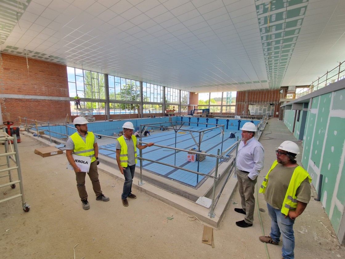 La obras de la piscina climatizada de los Planos finalizarán el próximo mes de noviembre
