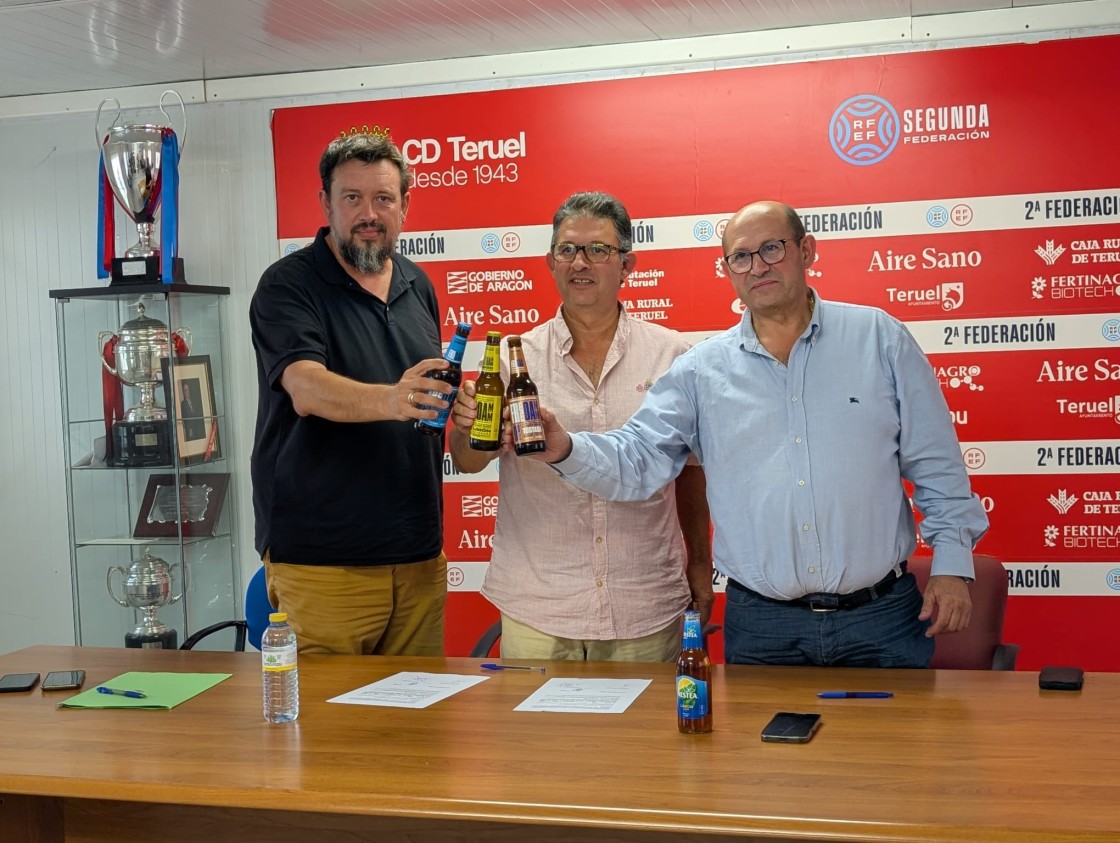 El CD Teruel y Estrella Damm unen fuerzas por dos temporadas