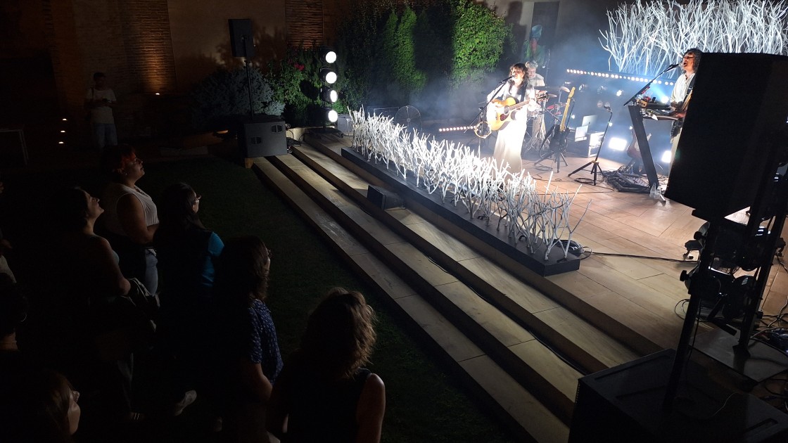 Merino conquista Teruel con su concierto en  las Noches en el Jardín