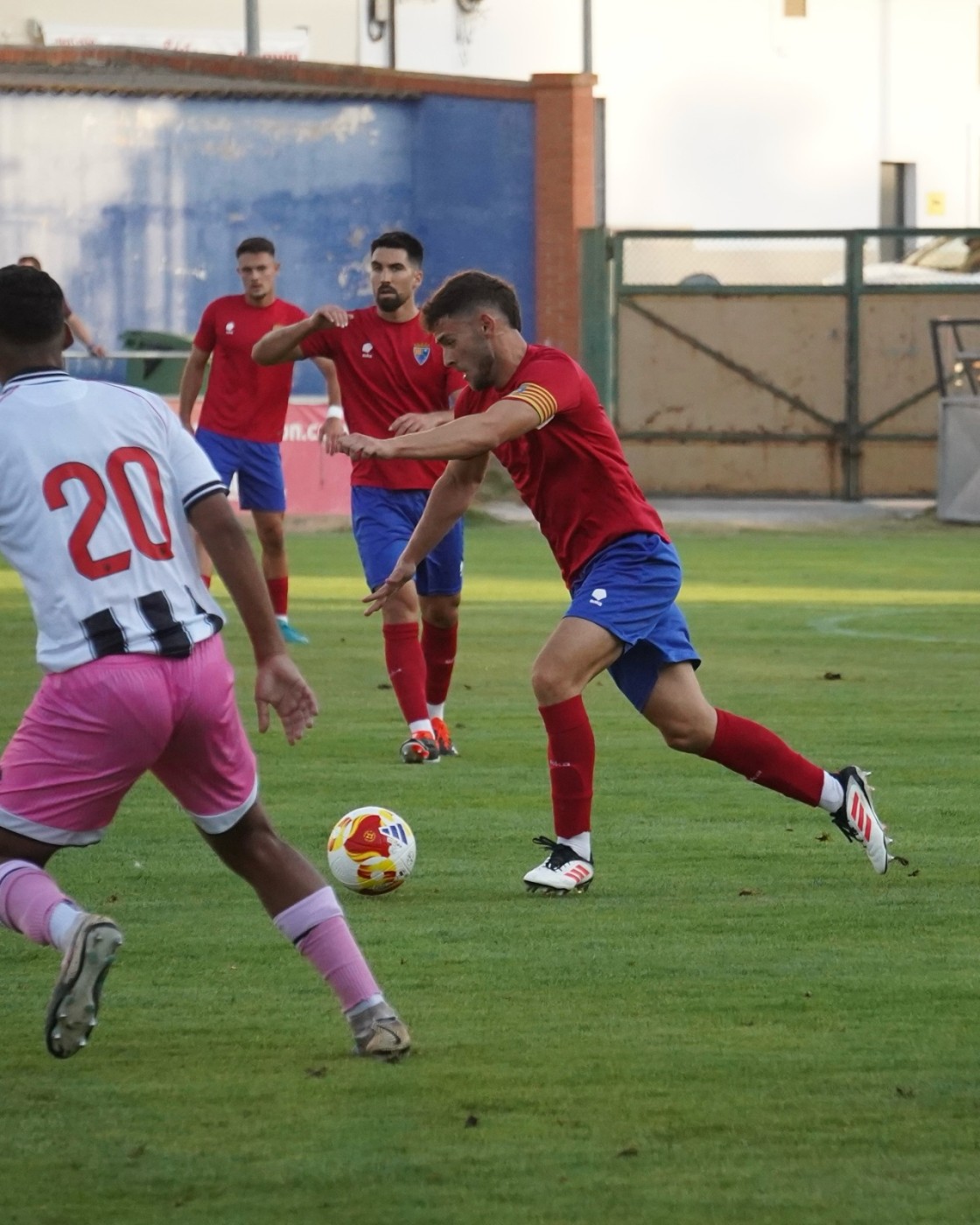 La tele de LaLiga emitirá la Primera RFEF: el Teruel podrá jugar entre el viernes y el lunes