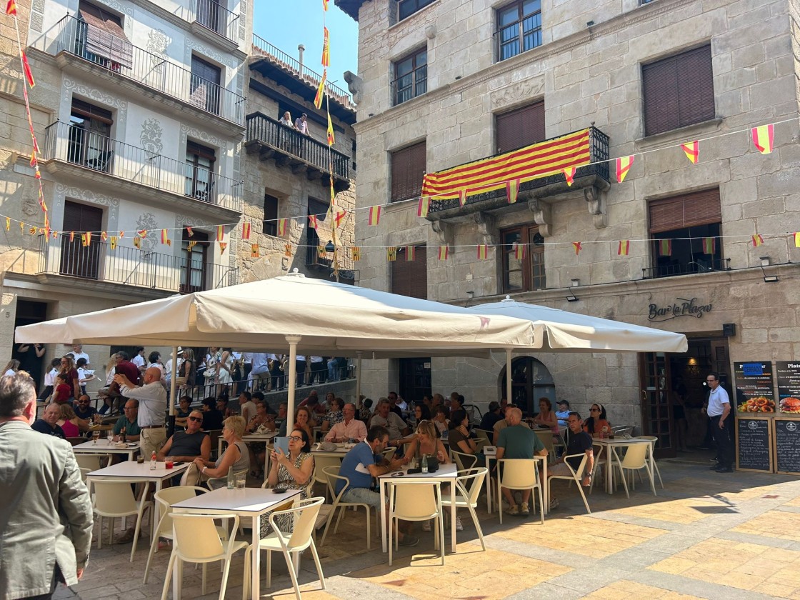 La llegada masiva de visitantes logra unas cifras de ocupación de más  del 90% durante el puente