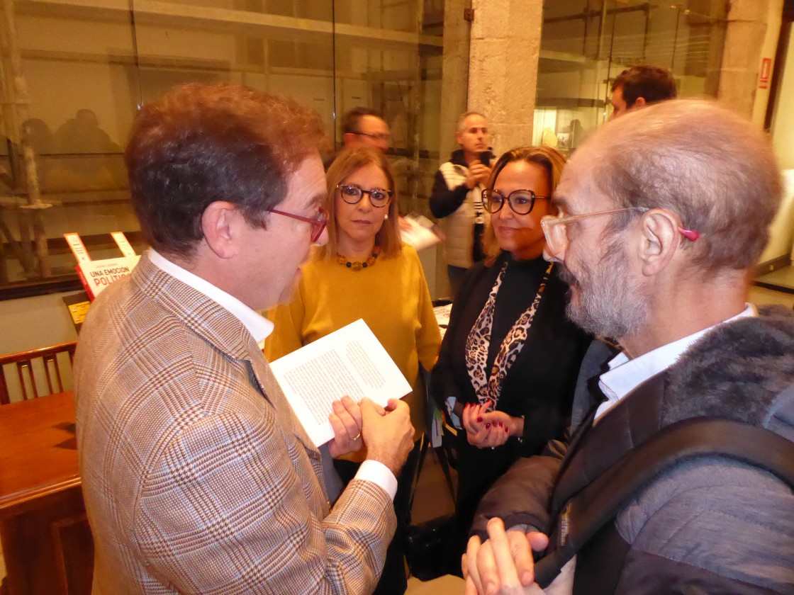 Las instituciones y el PSOE de Teruel reconocen el trabajo de Lambán y su compromiso por el interés general