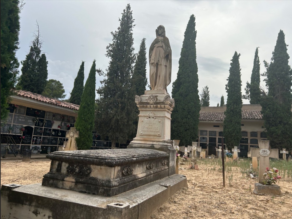 Un mausoleo olvidado del XIX en Alcañiz centra un estudio pionero de conservación digital