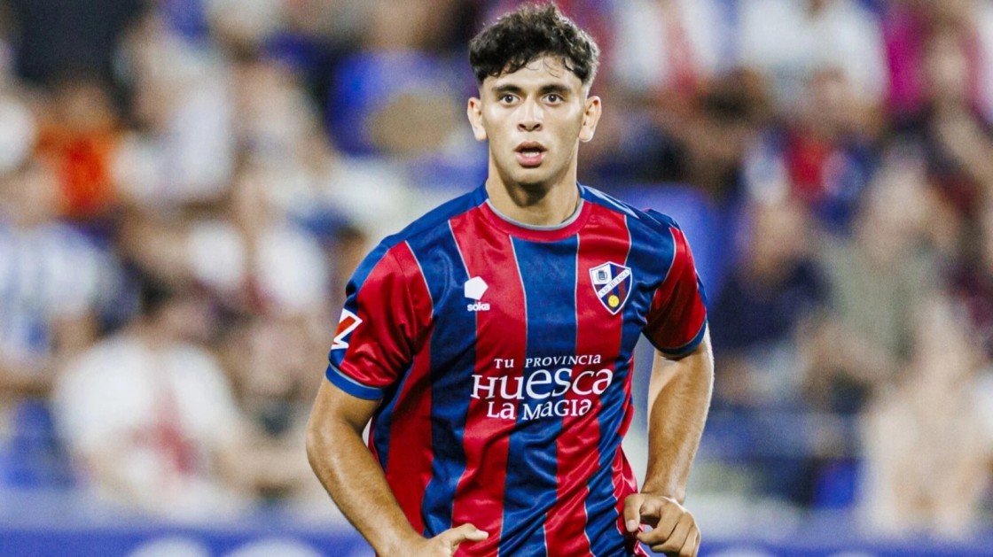 El Teruel ultima la cesión del delantero del Huesca Ayman Arguigue