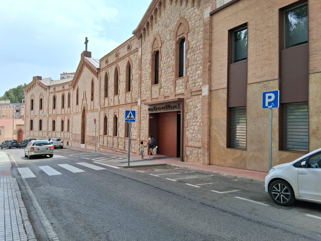 El Centro Cultural San Julián es sede permanente para cerca de 40 asociaciones o grupos locales de la ciudad de Teruel