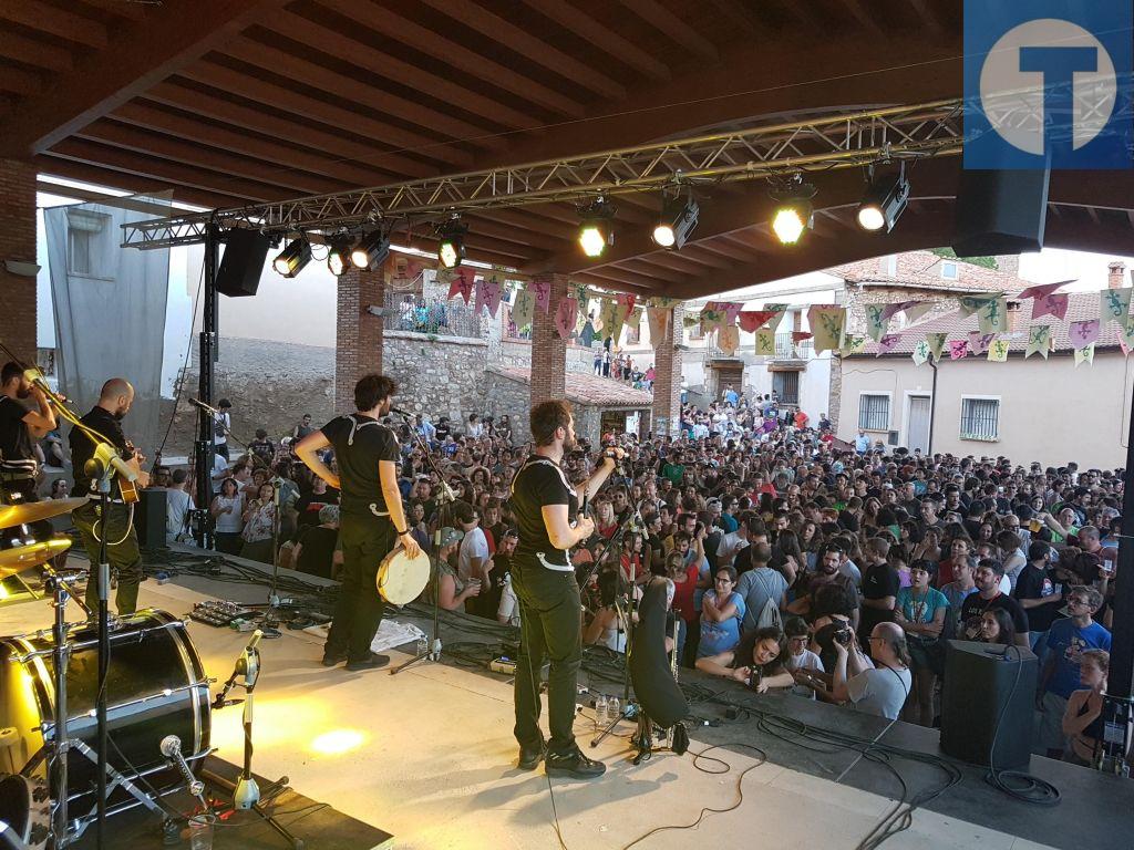 El festival Poborina Folk cierra su edición más multitudinaria e internacional
