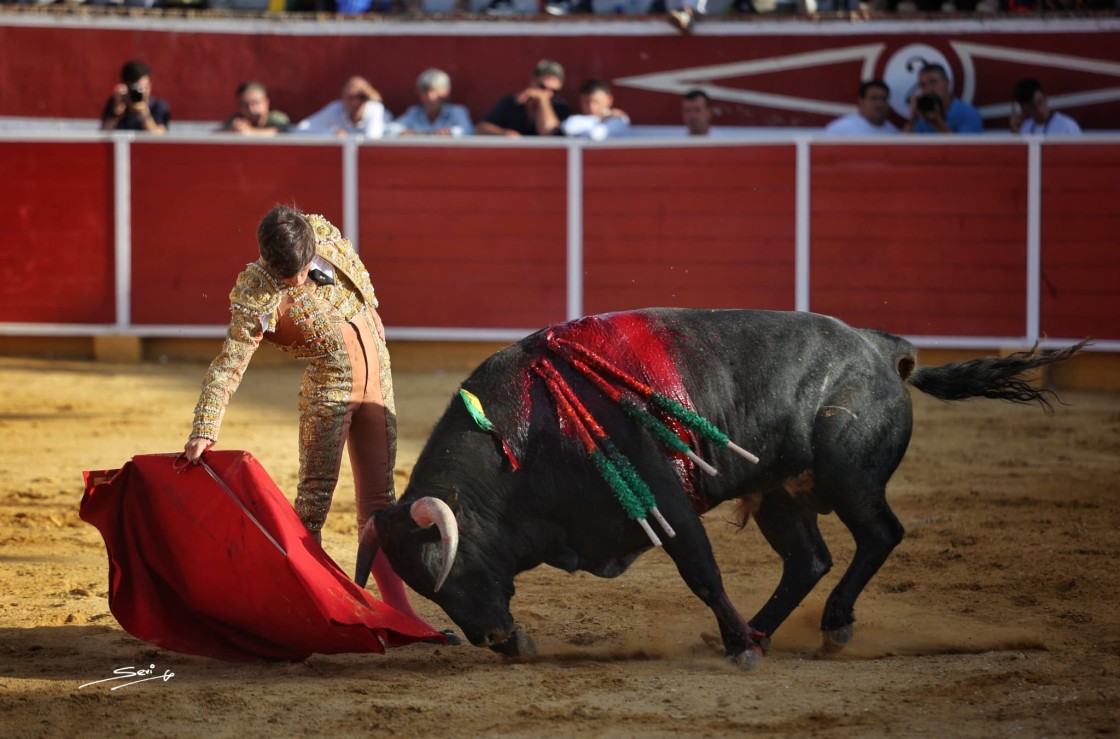 Triunfa Aarón Palacio en Cella en una tarde de gran disposición de Gimeno