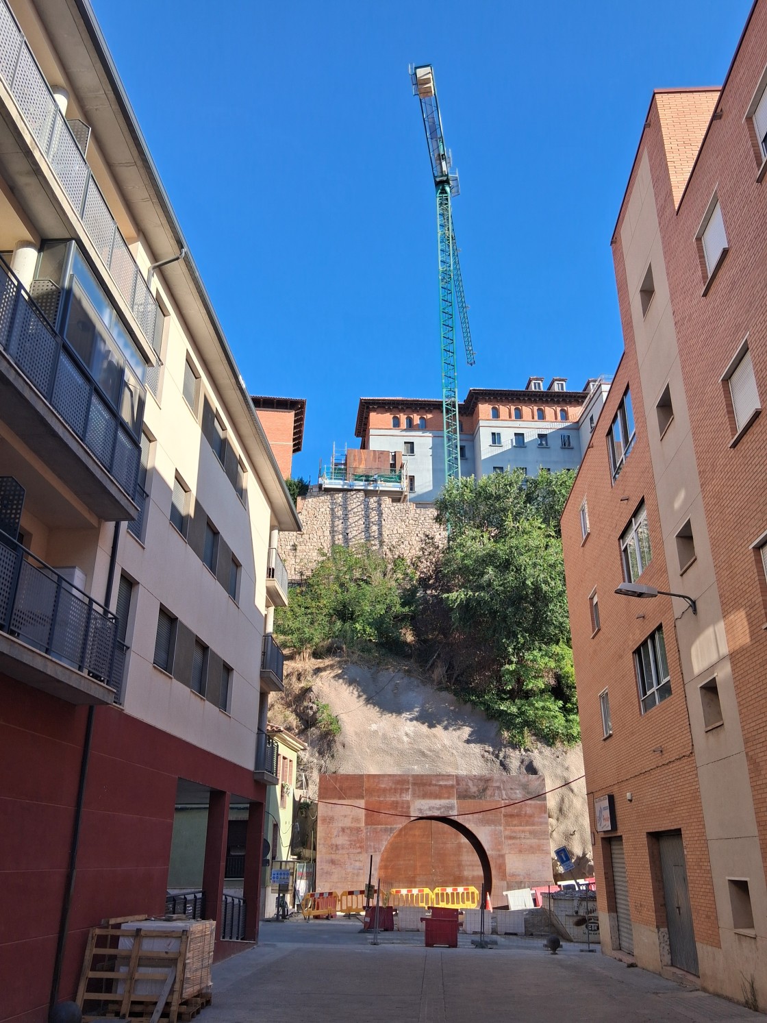 Los trabajos del ascensor del barrio del Carmen afrontan su recta final