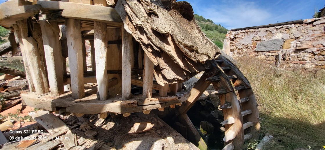 CHA presenta iniciativas para reclamar la protección urgente de la noria de las salinas de Armillas