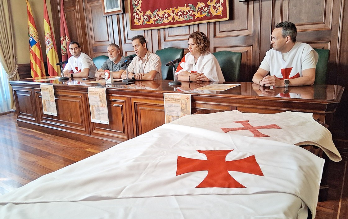 Tortajada se reencuentra con su pasado y  con el paso de los templarios con la Vera Cruz