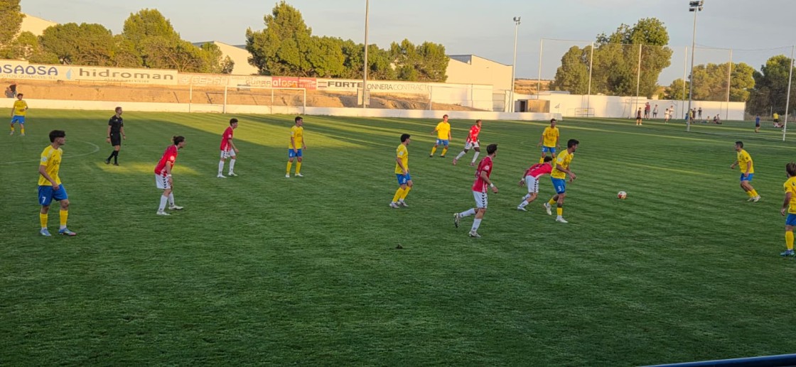 El Calamocha arranca el curso con autoridad y se lleva un triunfo (0-2)