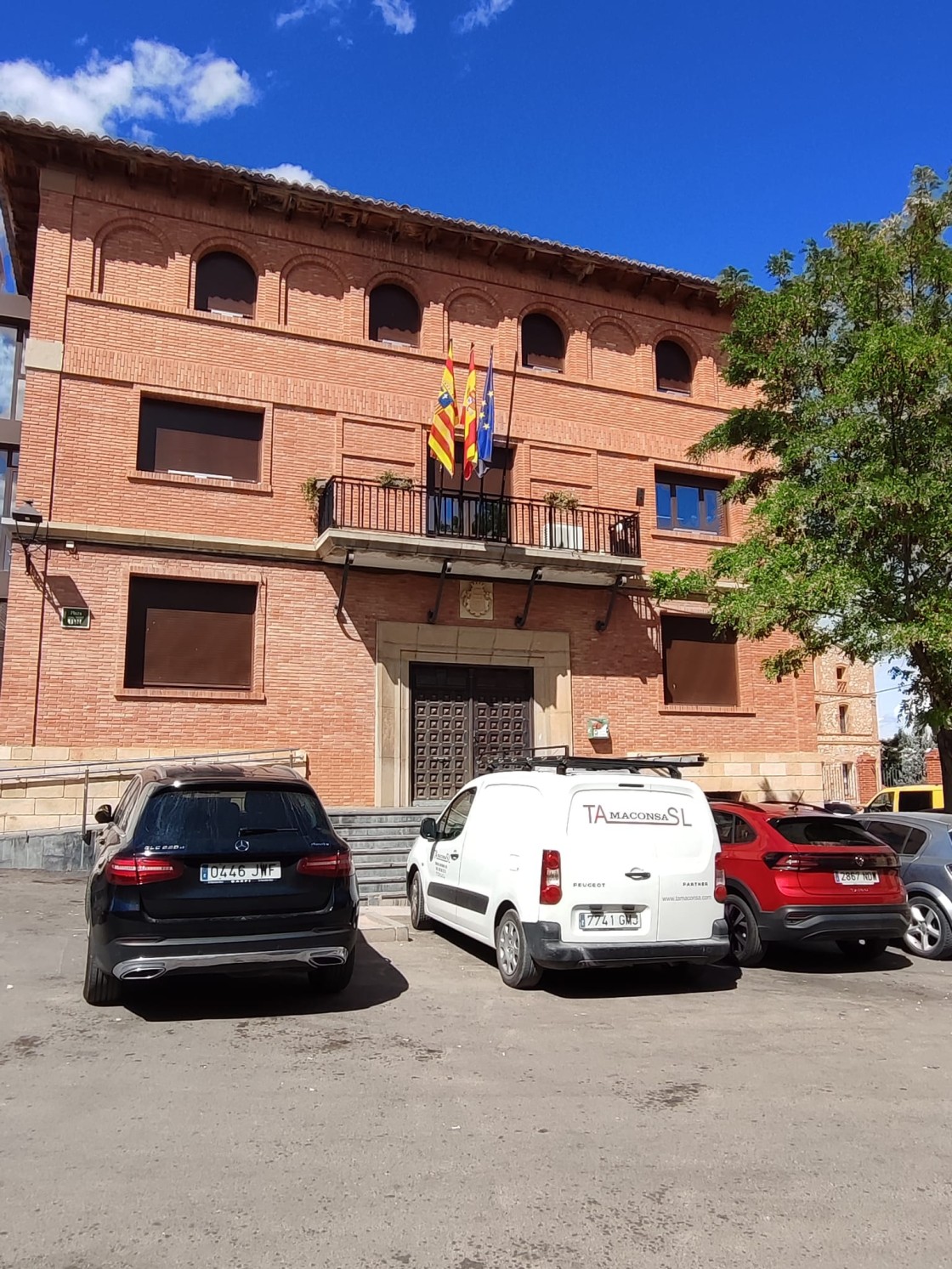 La OCA de Muniesa vuelve a prestar servicio tras la reincorporación de la veterinaria