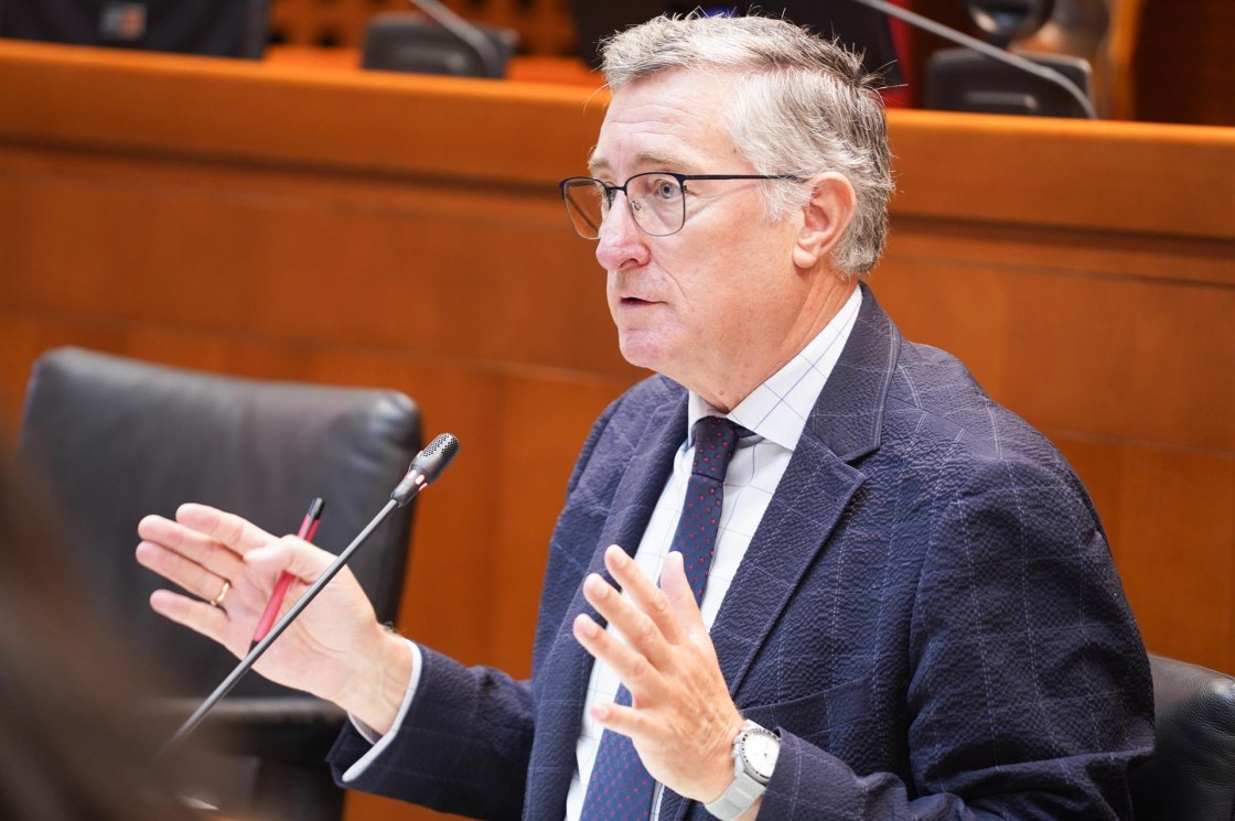 Blasco pide al alcalde de Olba que deje su 