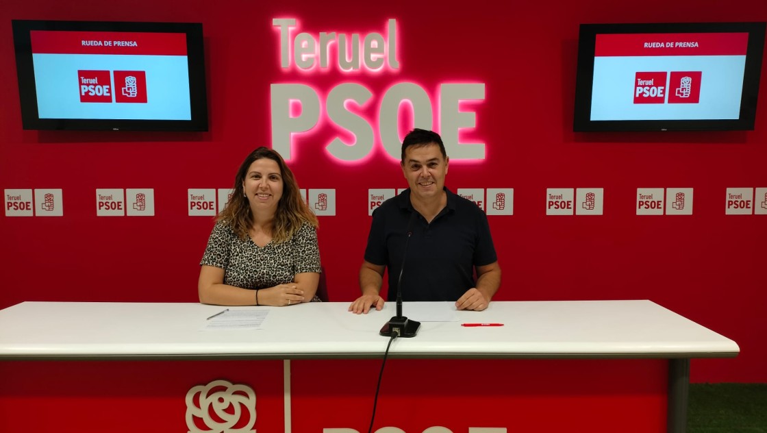 El PSOE denuncia que el copago que impone Azcón a las aulas de madrugadores acaba con la conciliación en el medio rural
