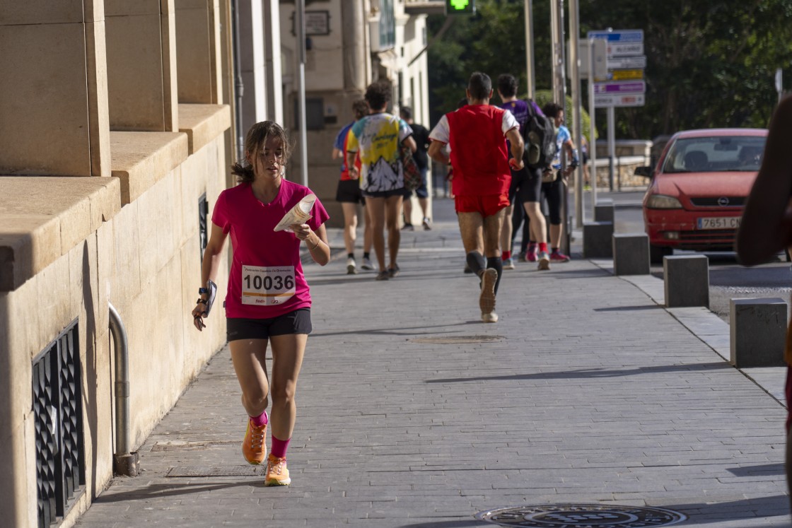 El Trofeo Aragón Orientación baliza e ilumina los rincones más señalados de Teruel