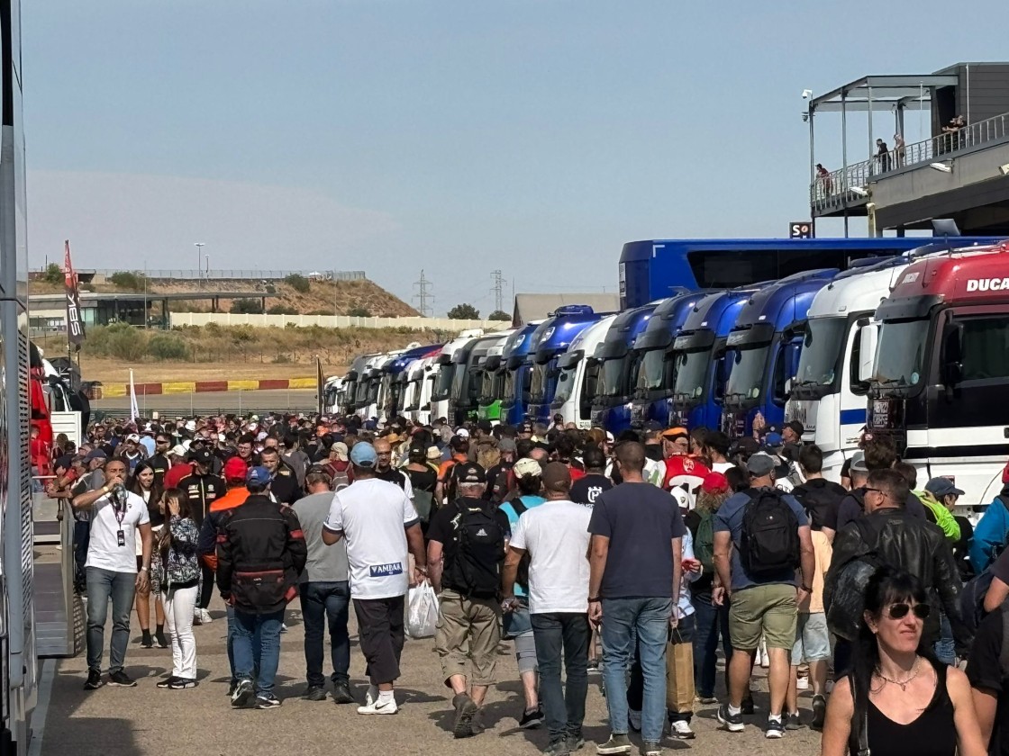 Alcañiz vibra con la magia del SBK, el motociclismo más transversal para todos los públicos