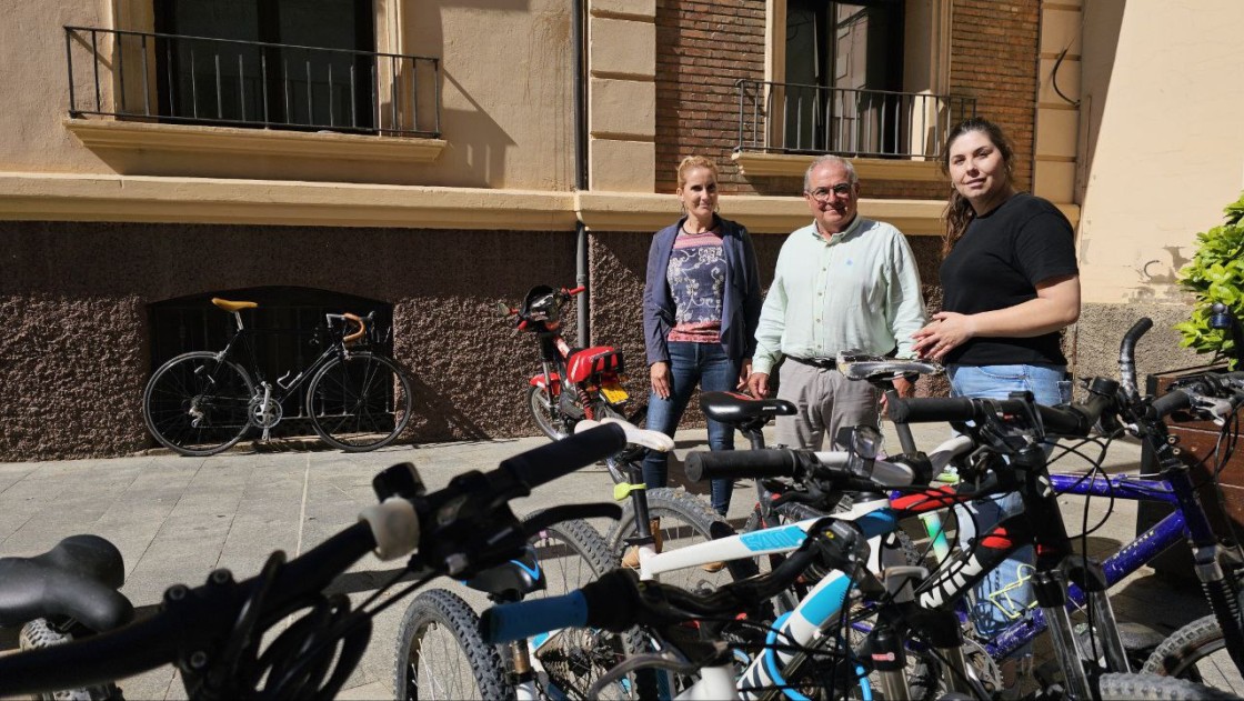 Teruel Existe pide ampliar los aparcamientos para bicicletas, motocicletas y patinetes en la ciudad de Teruel