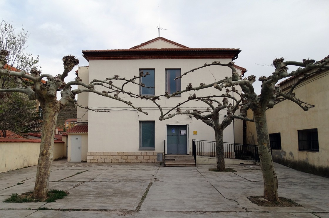 Utrillas reclama que se cubra la plaza de técnico auxiliar infantil en el colegio