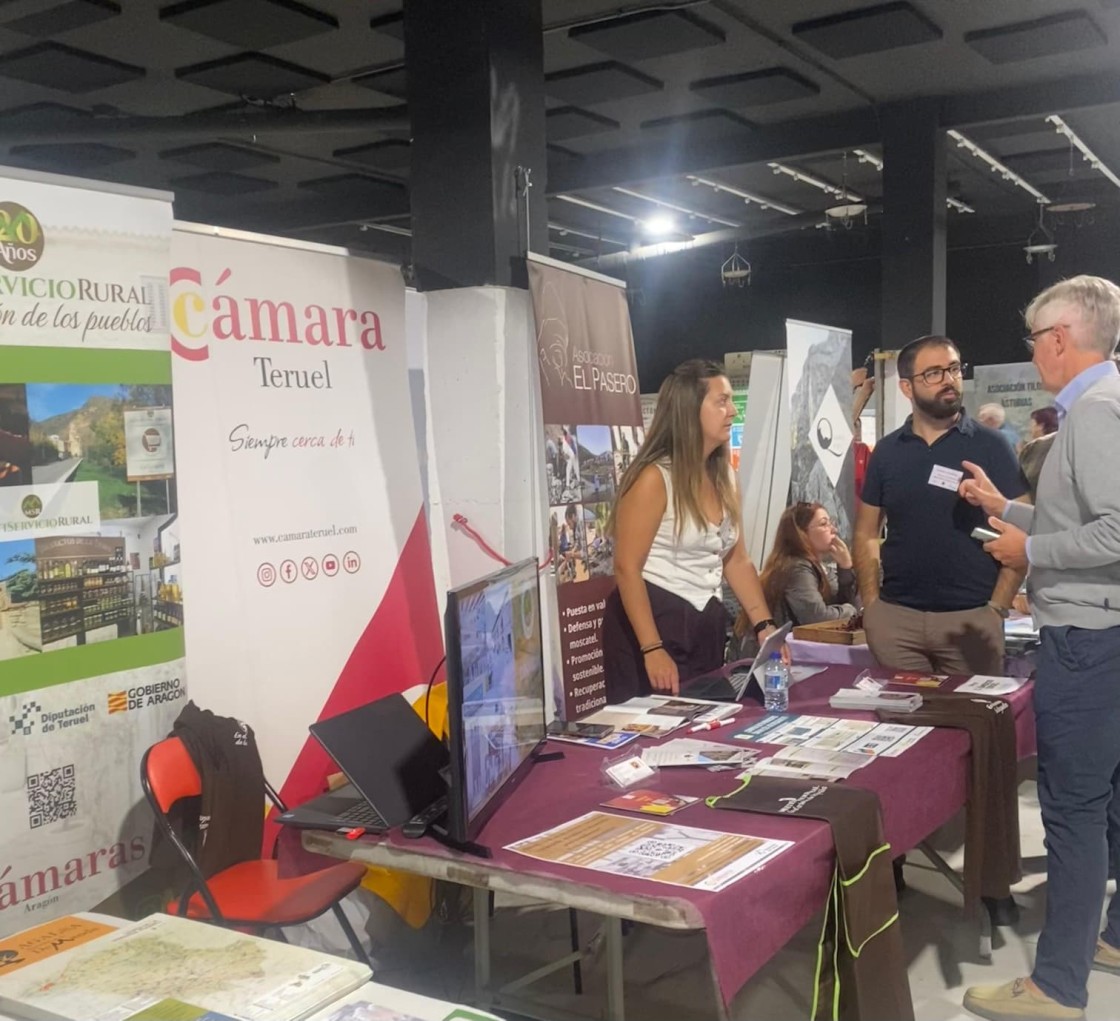 Cámara de Comercio de Teruel exhibe en Presura el proyecto de multiservicios