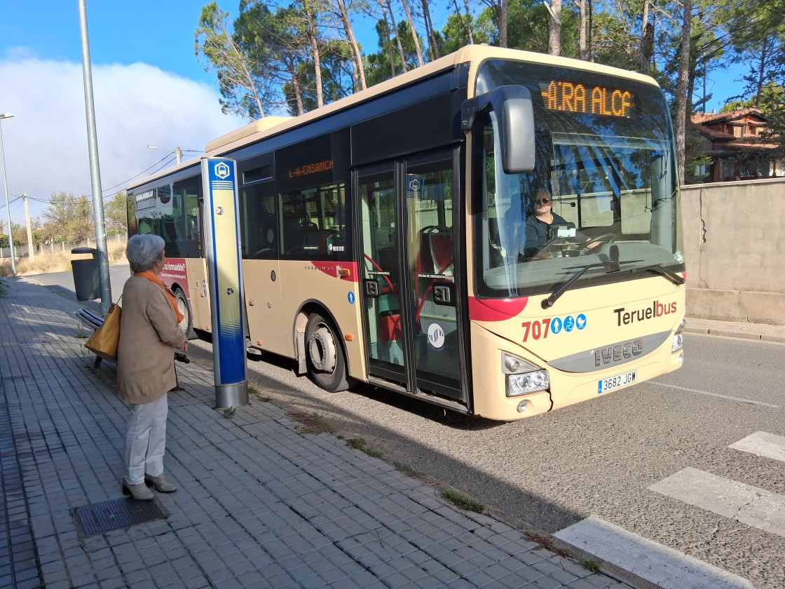 Preocupación vecinal por la posible pérdida del servicio de autobús urbano en Las Viñas