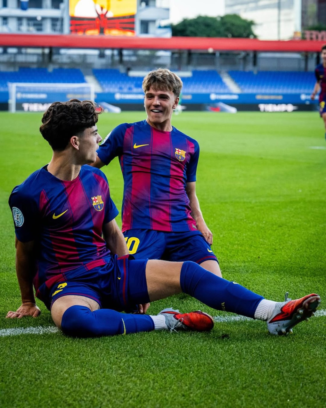Juan Hernández negocia ya su renovación con el FC Barcelona