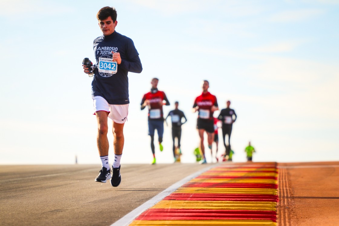 MotorLand Aragón busca la causa benéfica de La Invernal 2026