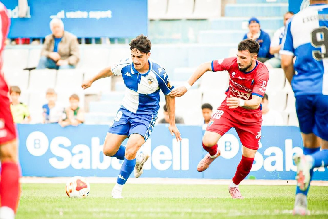 El CD Teruel extrae de Sabadell un empate de zafiro (0-0) para sumar cinco partidos seguidos invicto