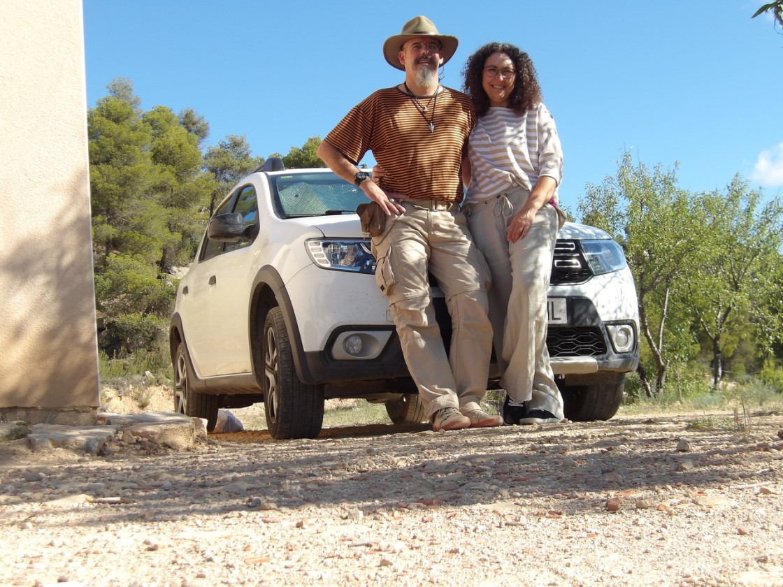 David Castillo y Eva Gil, propietarios de Birrus Design and Art: “Forjado a Fuego despertó la curiosidad sobre la cuchillería y tenemos meses de lista de espera”