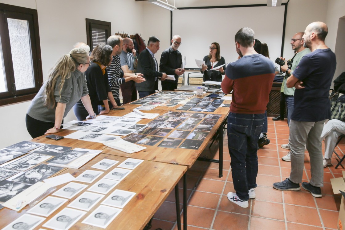 El Seminario de Fotografía de Albarracín enfoca el objetivo sobre la dana de Valencia