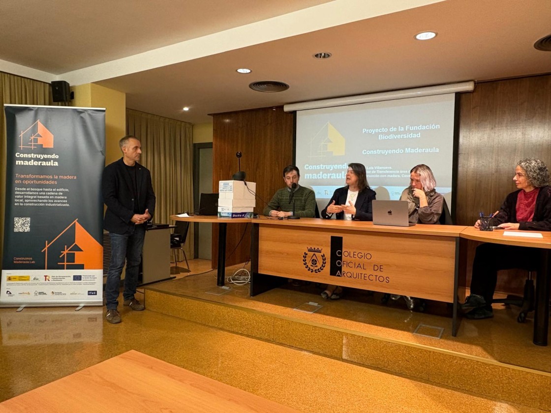 Una jornada técnica en Teruel analiza la construcción industrializada en madera