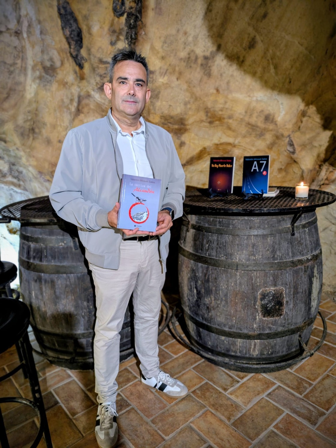 Valentín Miravet Sales, autor de la novela ‘La táctica del Alcaudón’: “El ‘rural noir’ da un soplo de aire fresco al género, con personajes de estilos de vida muy diferentes”