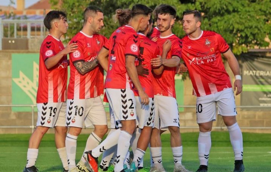 Trabajada victoria del Calamocha de Lagunas que le coloca líder de la liga (0-1)