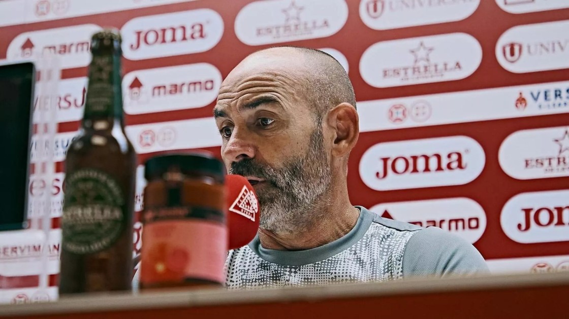 El Ibiza destituye a Paco Jémez y estrenará entrenador ante el Teruel
