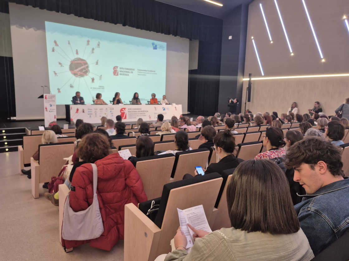 Susín destaca la bioética como vínculo entre asistencia y salud en beneficio de los aragoneses