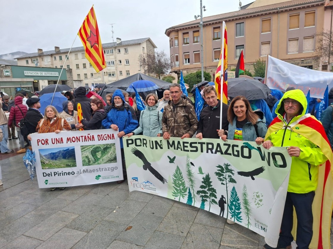 Aragón-Teruel Existe se une a la manifestación 'Por Una Montaña Digna' para exigir