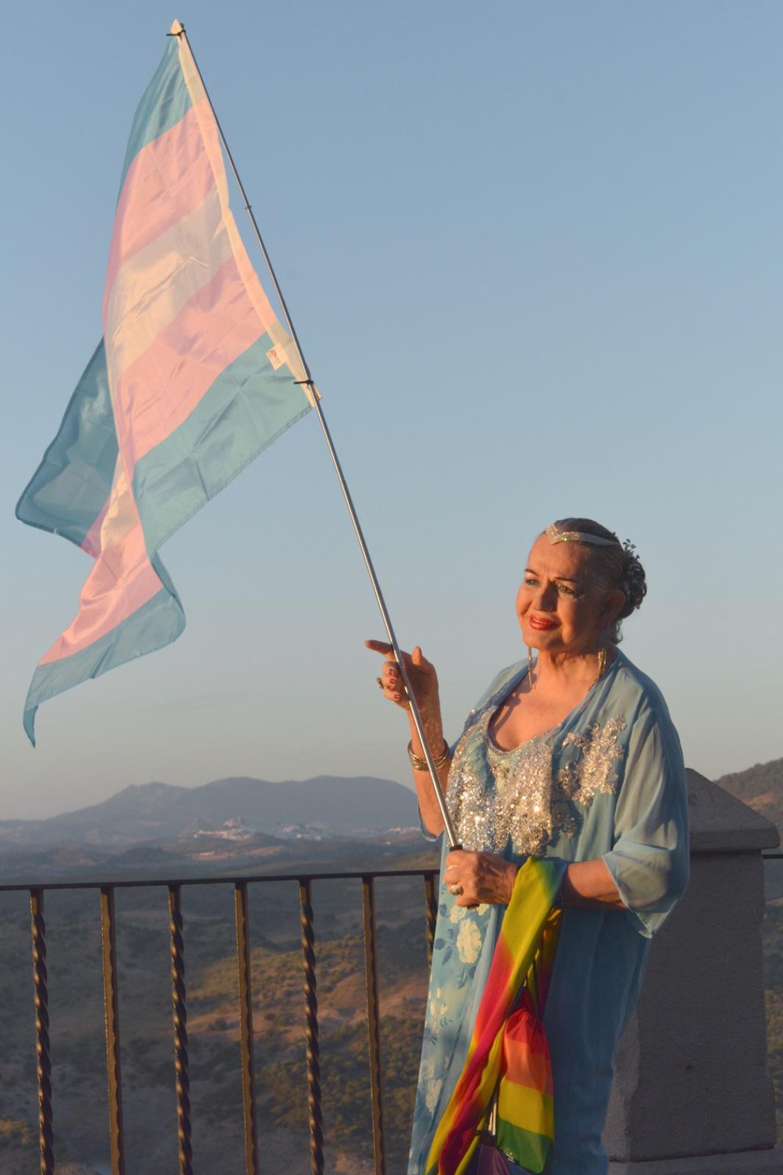 Manuela Saborido, ‘Manolita Chen’ artista, empresaria y referente en la lucha por los derechos del colectivo LGTBI: “En los colegios no me querían porque decían que yo contagiaba a los niños”