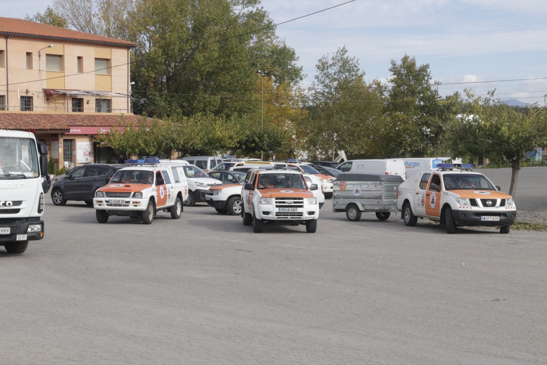 Protección Civil destaca la labor de los voluntarios de Gúdar Javalambre en el Centro de Recepción de Medios en la dana