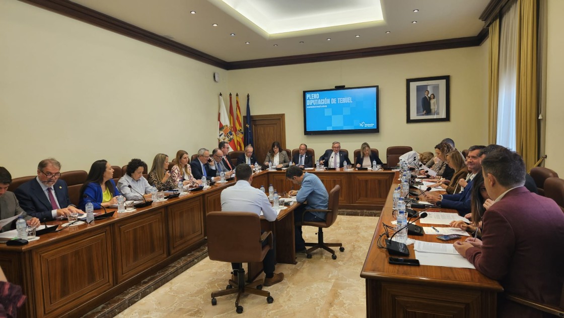 La Diputación de Teruel invertirá en una nueva aula para los exámenes teóricos de conducción en Alcañiz