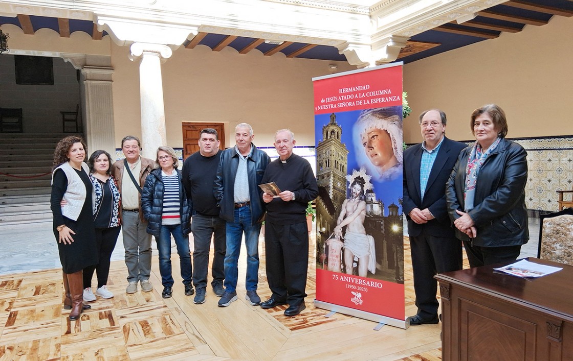 La Hermandad de Jesús Atado celebra este mes ‘75 años caminando junto a ti’