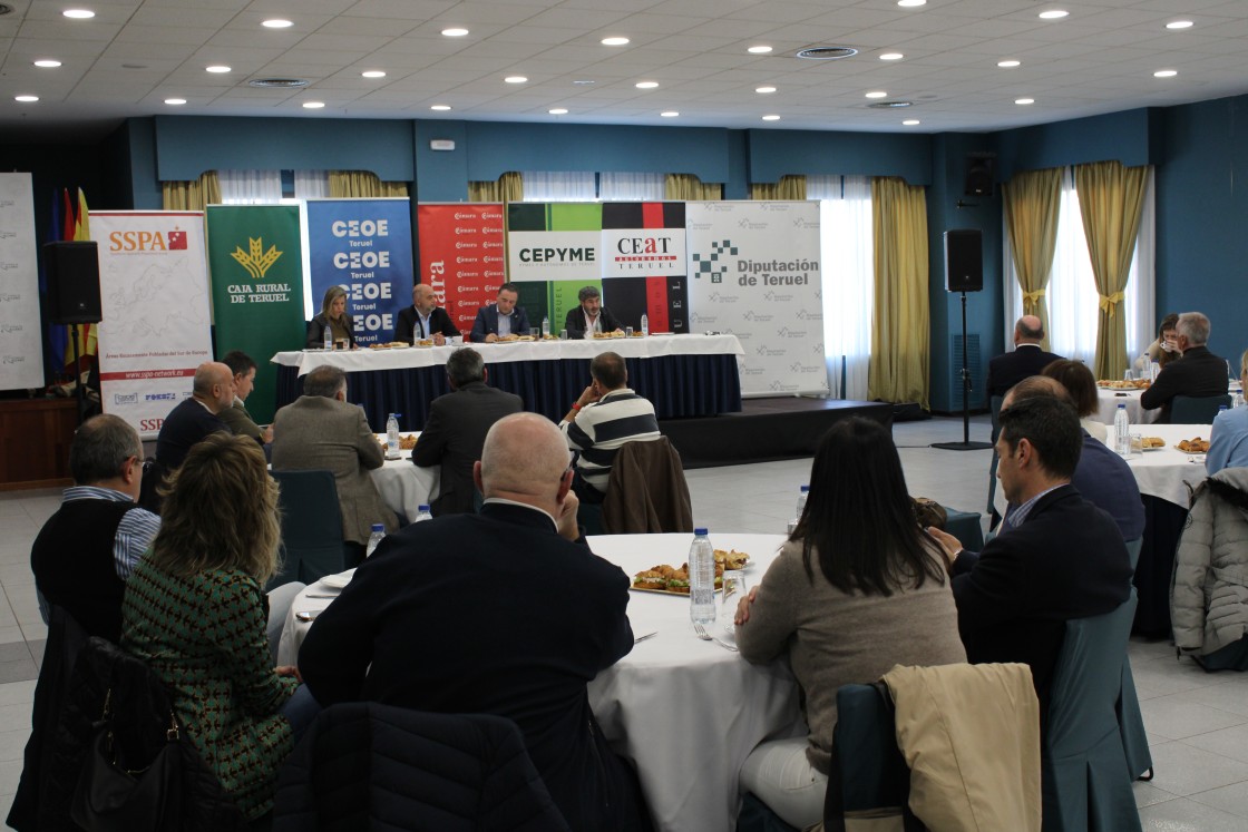 Los empresarios destacan en Alcañiz el papel de las ayudas de funcionamiento para la creación de empleo