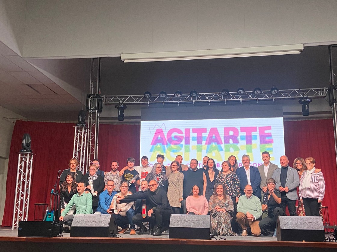 La II Gala ‘Agitarte’ otorga seis premios a las personas que hacen cultura por el territorio